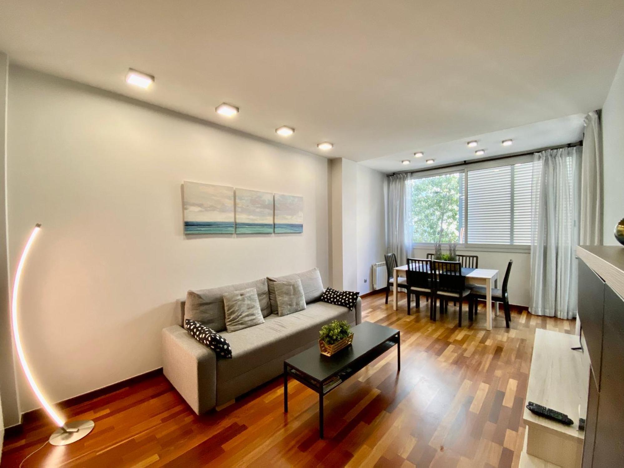 Carmed Homely Apartment By Hlclub Agency Виланова-и-ла-Желтру Экстерьер фото